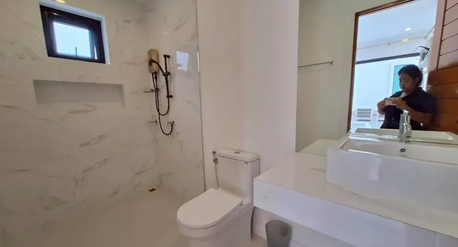 For rent 4 bedrooms villa in Hua Hin, Prachuap Khiri Khan