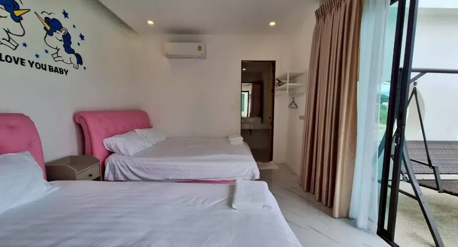 For rent 4 bedrooms villa in Hua Hin, Prachuap Khiri Khan