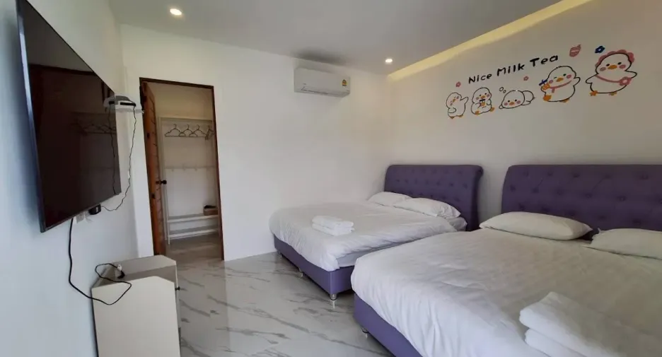 For rent 4 bedrooms villa in Hua Hin, Prachuap Khiri Khan