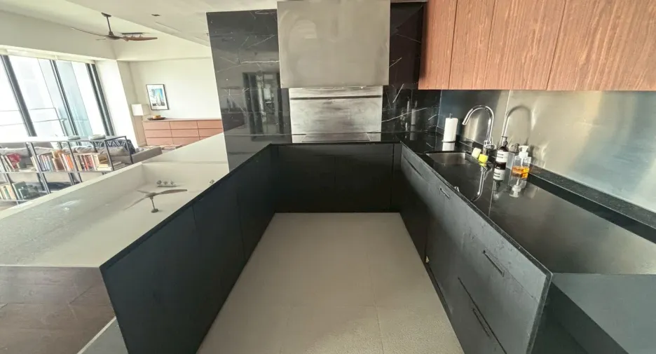 For sale and for rent 2 bedrooms condo in Sathon, Bangkok