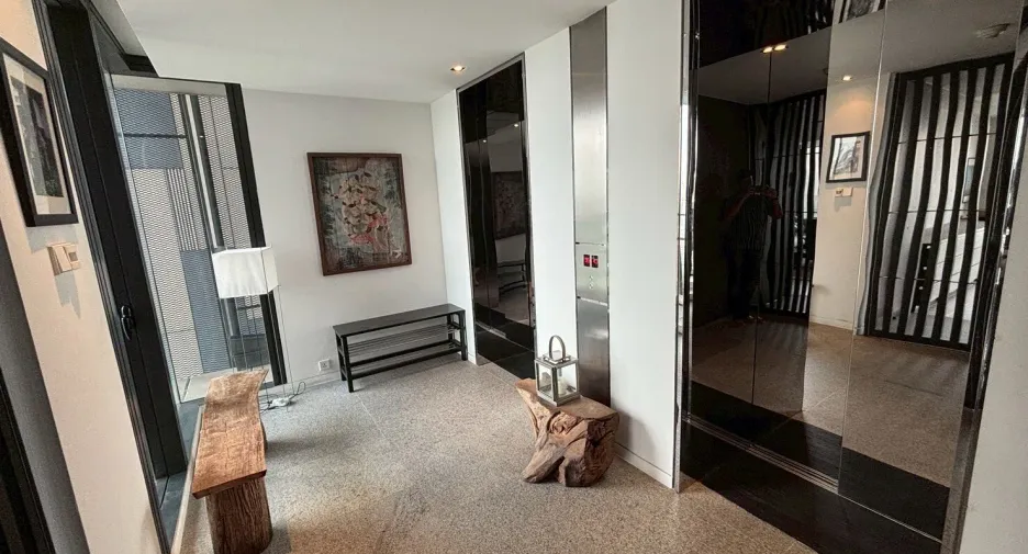 For sale and for rent 2 bedrooms condo in Sathon, Bangkok