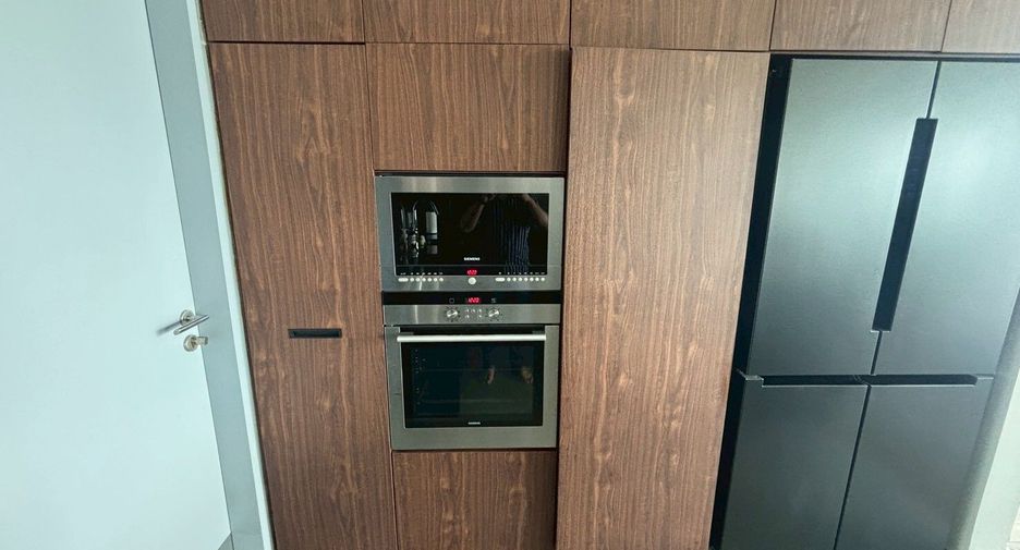 Wohnung zum Kauf und zur Miete mit 2 Zimmer in Sathon, Bangkok