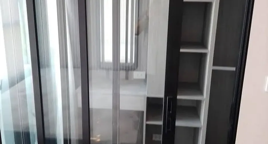 For rent 1 bed condo in Mueang Samut Prakan, Samut Prakan