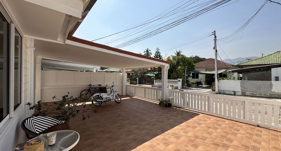 For sale 2 bedrooms house in Cha Am, Phetchaburi
