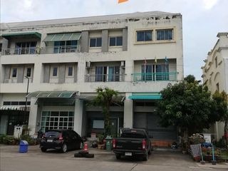 出售 和 出租 4 卧室 商业空间 在 Bang Kapi, 曼谷