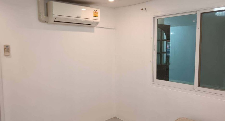 For sale and for rent 2 bedrooms townhouse in Hua Hin, Prachuap Khiri Khan