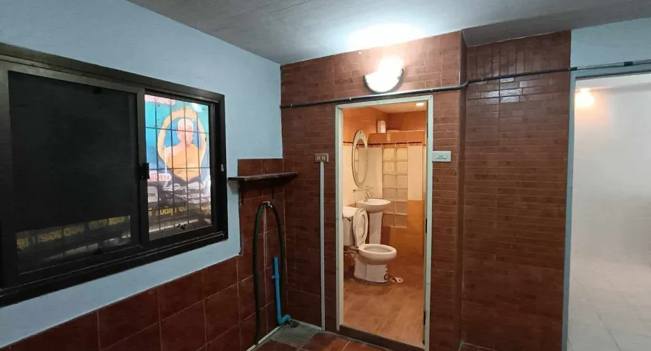 For sale and for rent 2 bedrooms townhouse in Hua Hin, Prachuap Khiri Khan