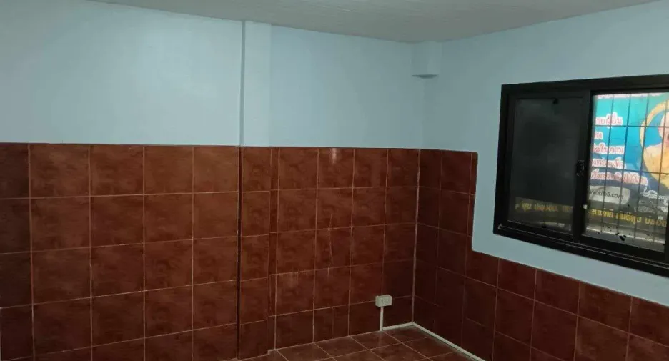 For sale and for rent 2 bedrooms townhouse in Hua Hin, Prachuap Khiri Khan