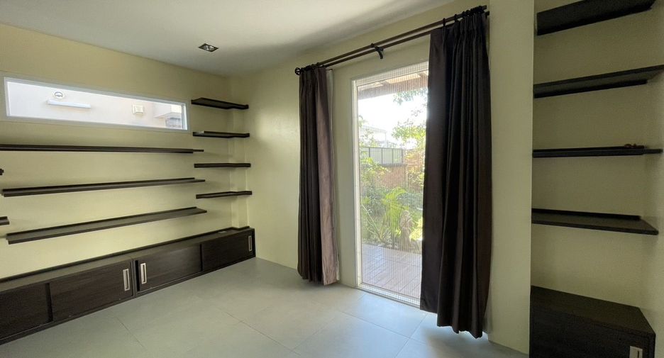 For sale 3 bedrooms house in San Sai, Chiang Mai