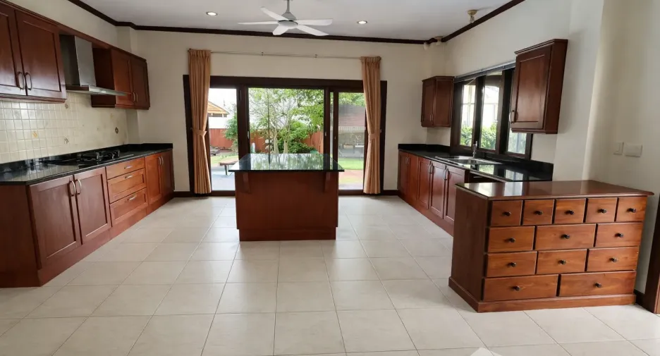 Villa en alquiler de 4 habitaciones en Ko Samui, Surat Thani