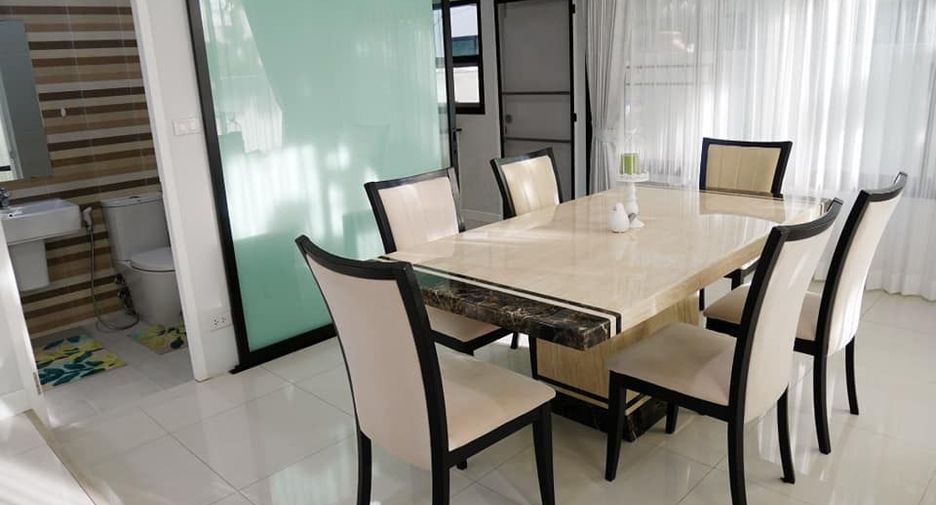 For sale and for rent 3 bedrooms townhouse in Mueang Chiang Mai, Chiang Mai