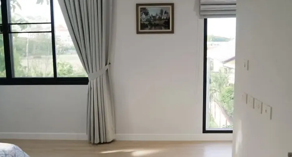 For sale and for rent 3 bedrooms townhouse in Mueang Chiang Mai, Chiang Mai