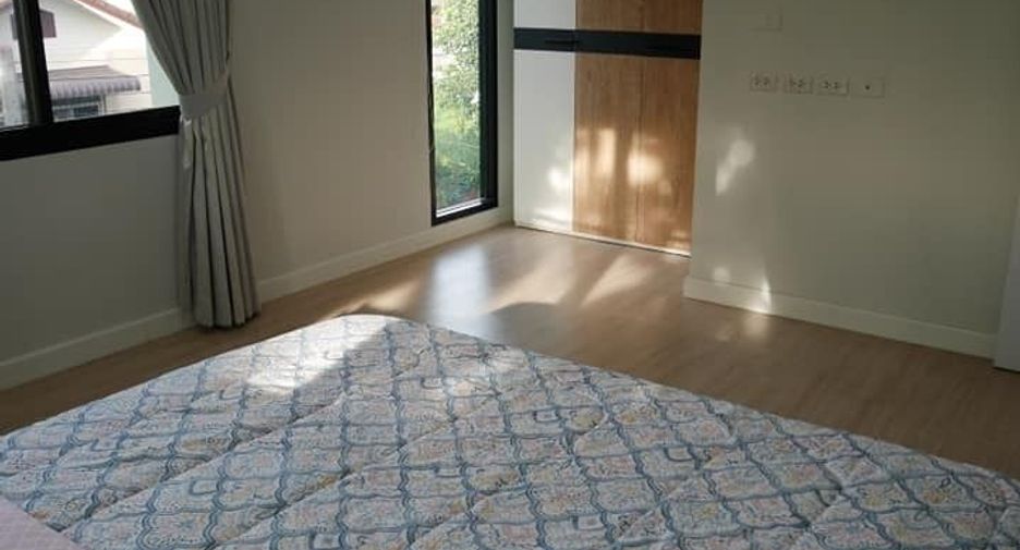 For sale and for rent 3 bedrooms townhouse in Mueang Chiang Mai, Chiang Mai