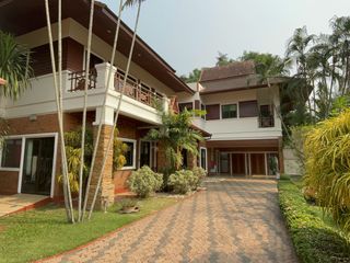 出售 4 卧室 独立屋 在 Mueang Chiang Mai, Chiang Mai