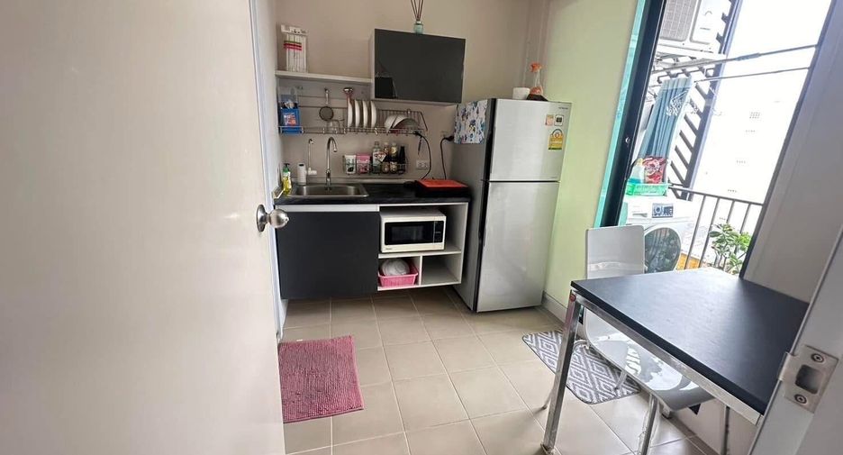 For sale studio condo in Mueang Samut Prakan, Samut Prakan