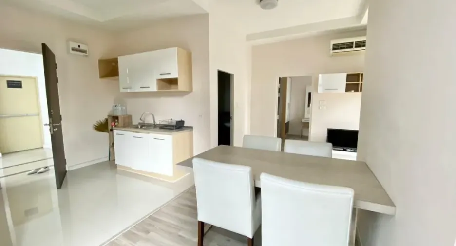 For rent 2 bedrooms condo in Mueang Chiang Mai, Chiang Mai