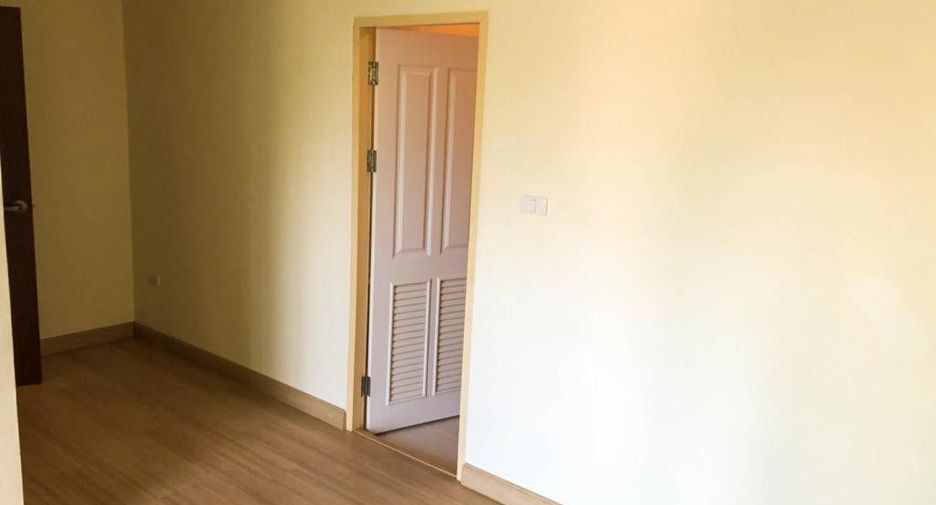 For sale 2 bedrooms house in Mueang Chiang Mai, Chiang Mai
