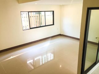 Продажа 2 спальни дом в Mueang Chiang Mai, Чианг Маи
