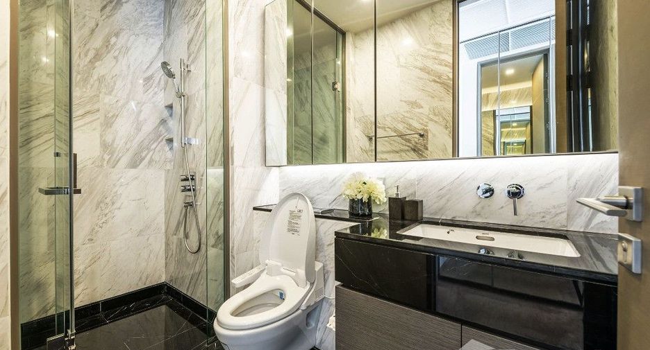 For sale 1 bed condo in Sathon, Bangkok