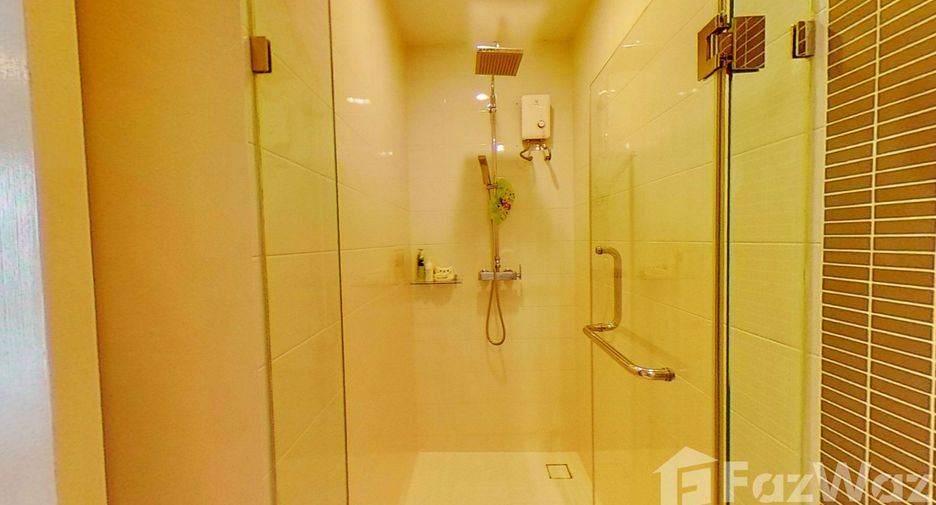 For sale 2 ベッドルーム condo in Mueang Chiang Mai, Chiang Mai