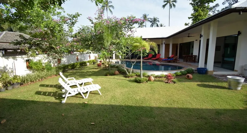 For rent 4 bedrooms villa in Ko Samui, Surat Thani