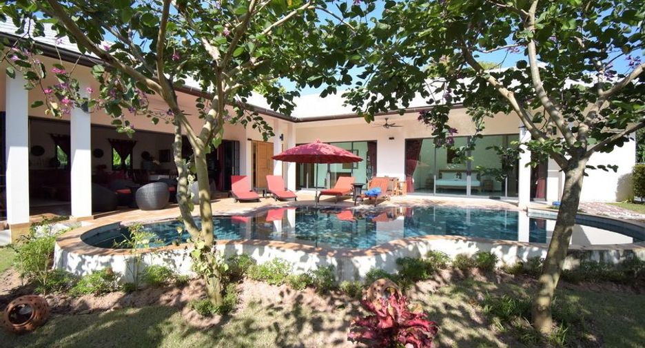 For rent 4 bedrooms villa in Ko Samui, Surat Thani