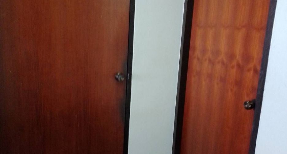 For sale 4 bedrooms house in Don Mueang, Bangkok