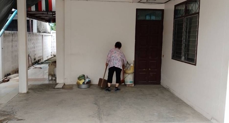 出售 4 卧室 独立屋 在 Don Mueang, 曼谷