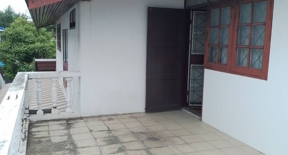出售 4 卧室 独立屋 在 Don Mueang, 曼谷