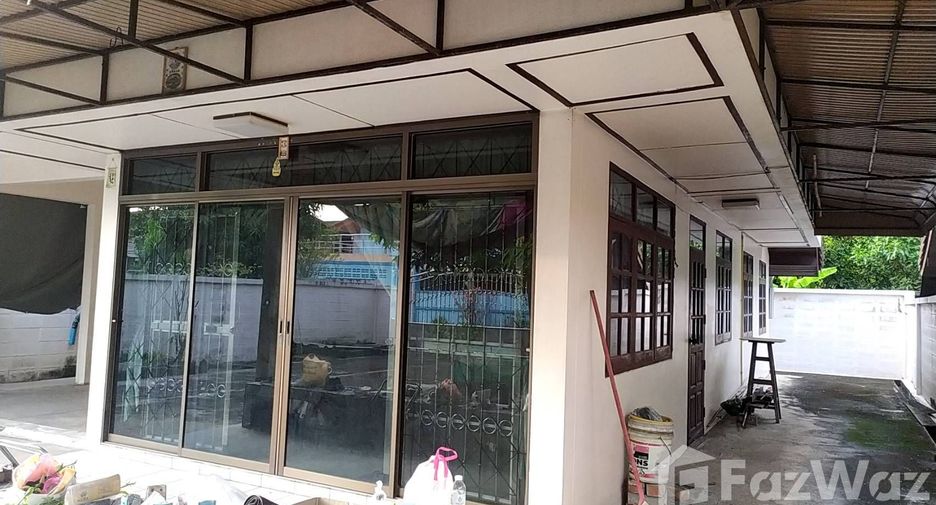 出售 4 卧室 独立屋 在 Don Mueang, 曼谷