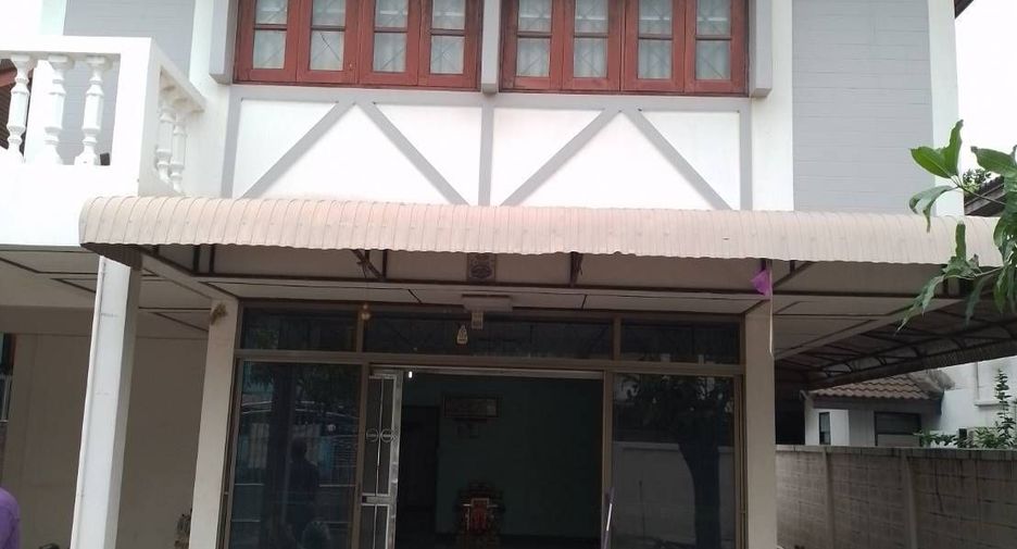 出售 4 卧室 独立屋 在 Don Mueang, 曼谷