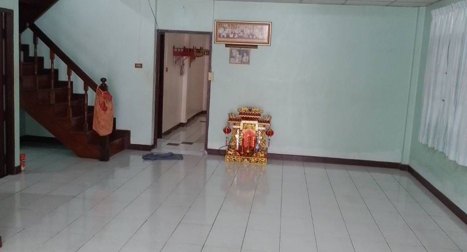 出售 4 卧室 独立屋 在 Don Mueang, 曼谷