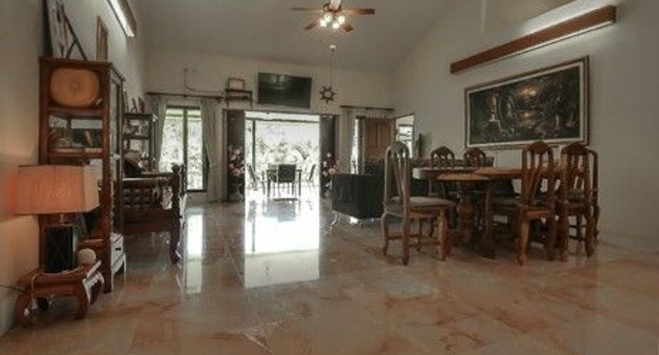 Villa en venta de 5 habitaciones en Thalang, Phuket