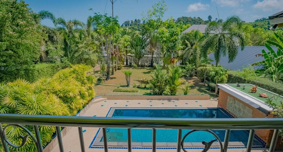 Villa en venta de 5 habitaciones en Thalang, Phuket