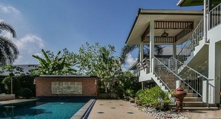 Villa en venta de 5 habitaciones en Thalang, Phuket
