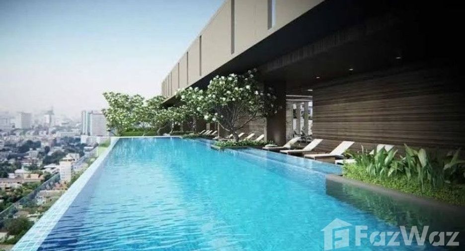 For sale 1 bed condo in Khlong Toei, Bangkok