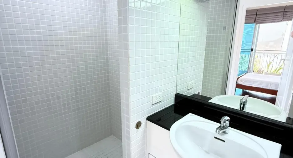 For sale and for rent 2 bedrooms condo in Hua Hin, Prachuap Khiri Khan