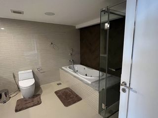 For sale 3 bedrooms condo in Bang Rak, Bangkok