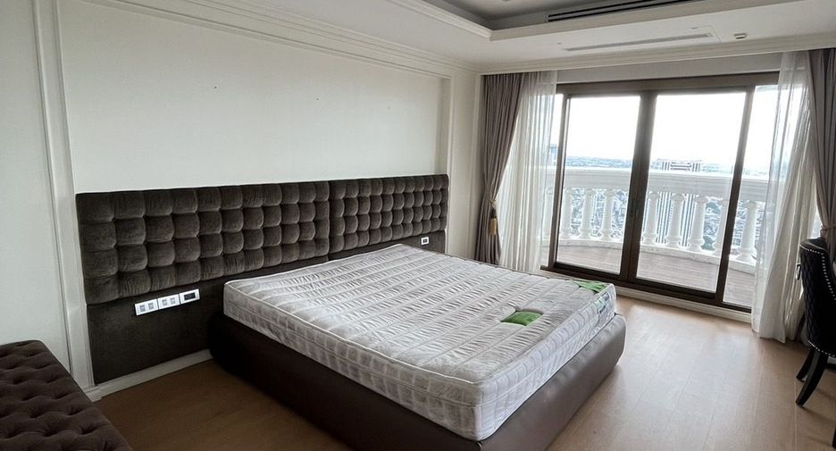 ขาย 3 ห้องนอน คอนโด ใน บางรัก, กรุงเทพฯ
