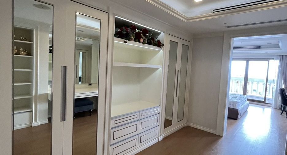 ขาย 3 ห้องนอน คอนโด ใน บางรัก, กรุงเทพฯ