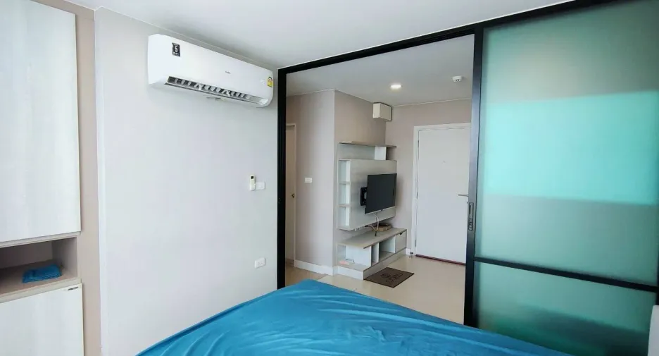For sale 1 bed condo in Min Buri, Bangkok