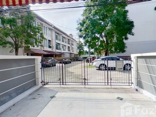 For sale and for rent 3 bedrooms townhouse in Chom Thong, Bangkok