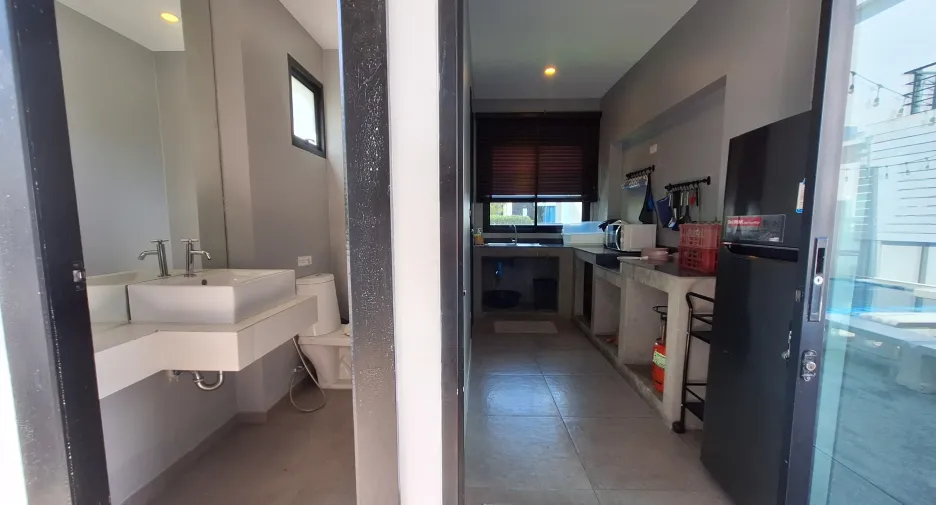 For rent 3 bedrooms villa in Hua Hin, Prachuap Khiri Khan