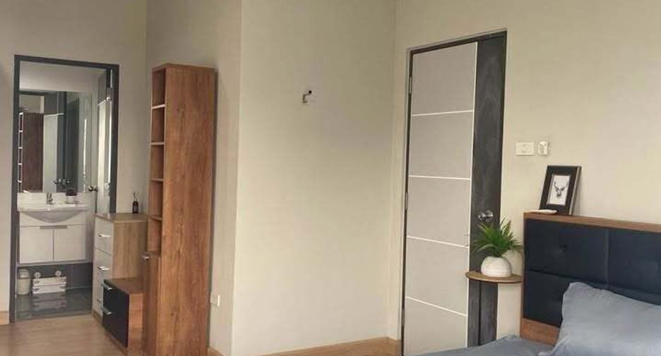 For rent 3 ベッドルーム house in Saraphi, Chiang Mai