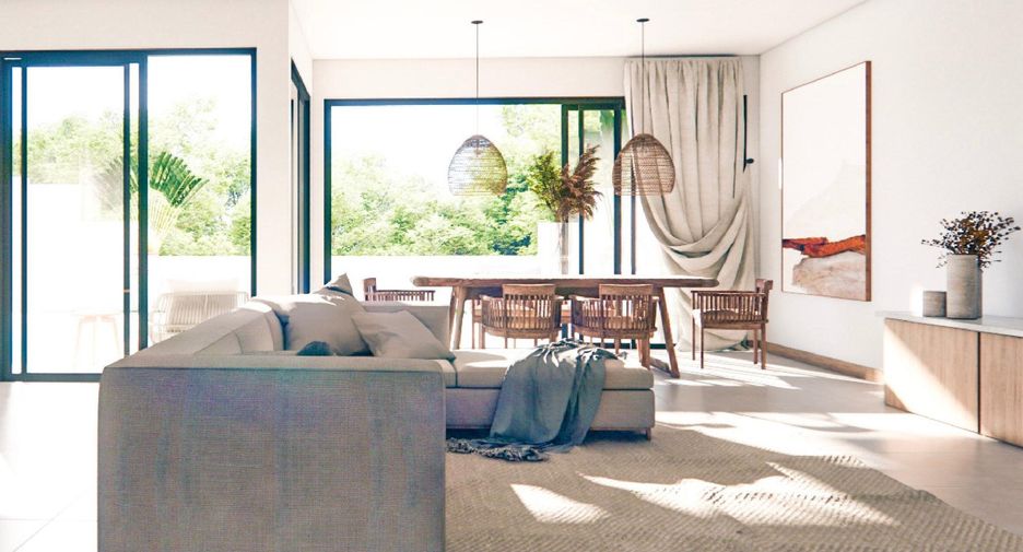 For sale 4 bedrooms townhouse in Ko Samui, Surat Thani