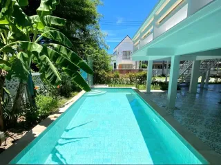 À louer 6 chambres villa à Hua Hin, Prachuap Khiri Khan