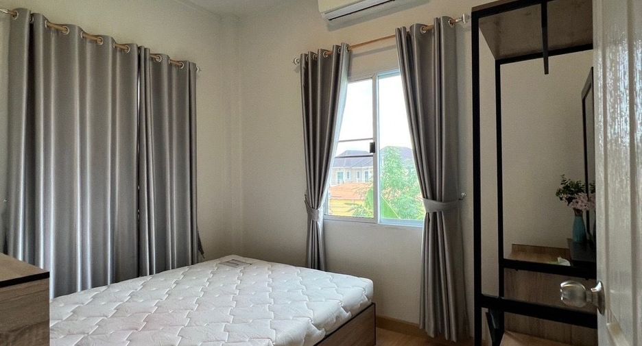À vendre et à louer 3 chambres maison à Saraphi, Chiang Mai