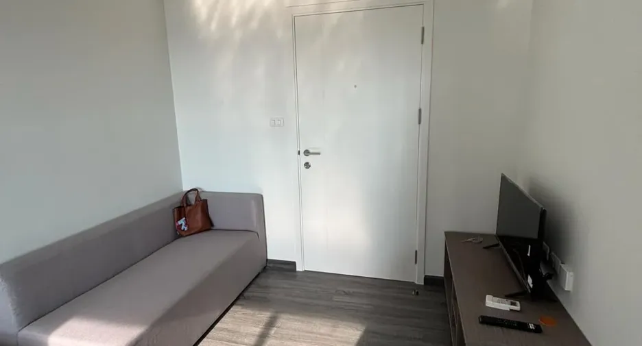 Wohnung zur Miete mit 1 Zimmer in Mueang Samut Prakan, Samut Prakan