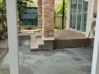 Casa en venta de 3 habitaciones en San Kamphaeng, Chiang Mai