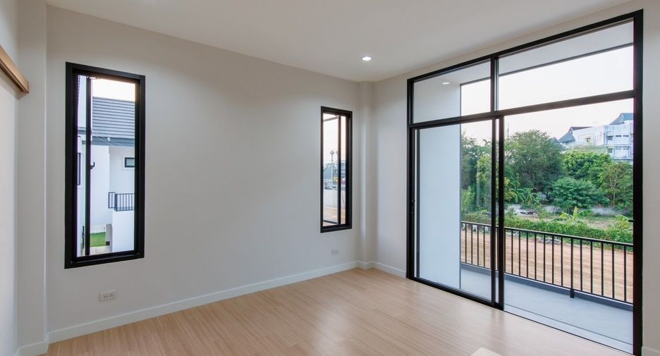 Casa en venta de 3 habitaciones en San Sai, Chiang Mai